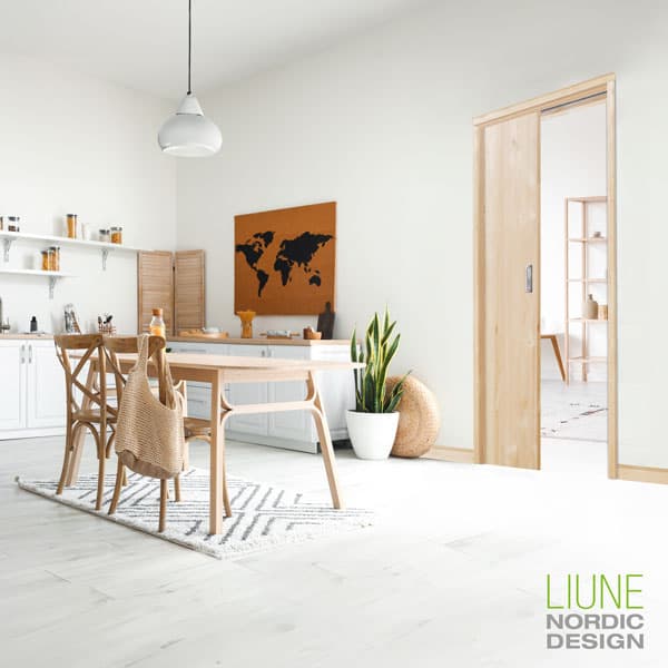 Mountain | D6 Pine veneer door