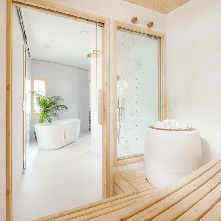 Heat | D11 Bright glass with window